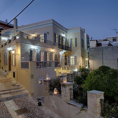 Antouanetta Apartments Ermoupoli Exterior photo
